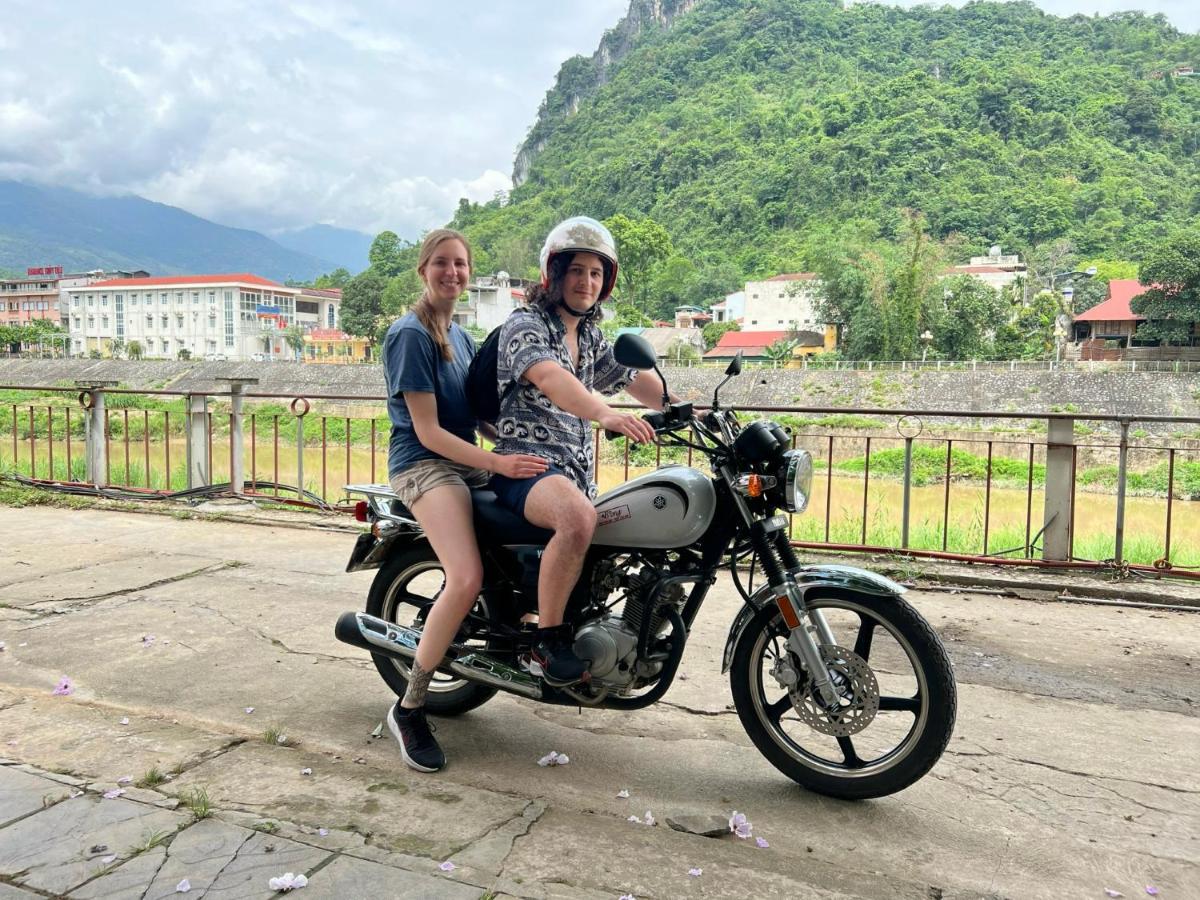 Bong Hostel Ha Giang Loop エクステリア 写真